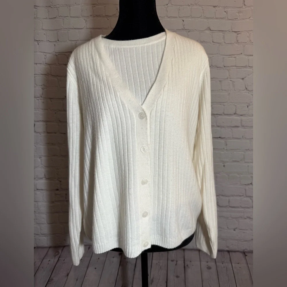 Alfred Dunner Cream V-Neck Button Cardigan - Picture 1 of 11